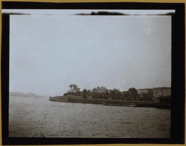 Manhattan: Carl Schurz Park - Gracie Mansion., 1923