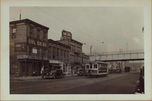 Queens: Jackson Avenue - 43rd Avenue, 1937–1940