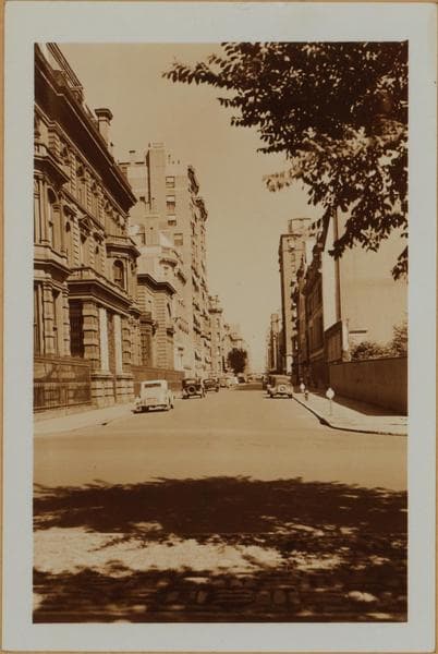 Manhattan: 68th Street (East) - 5th Avenue, 1937