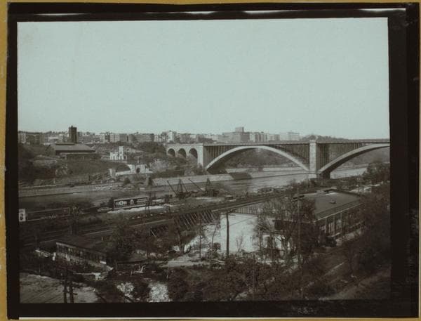 Bridges - Washington Bridge [spans the Harlem River from Manhattan to the Bronx.], 1930
