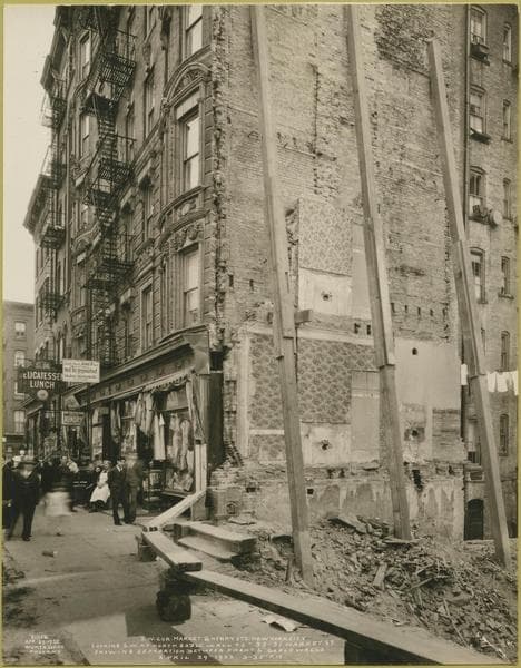 Market Street - Henry Street, southwest corner, 1932-04-29