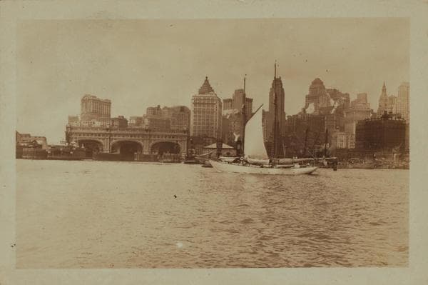 East River - Shore and skyline of lower Manhattan - South Ferry - Williamsburg Bridge - Battery Park - Broad Street - [South Brooklyn Municipal Ferry.], 1924–1936