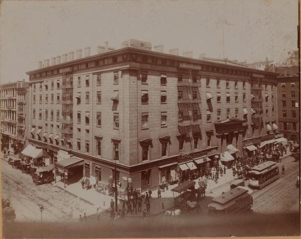 Manhattan: Broadway - Vesey Street, 1895