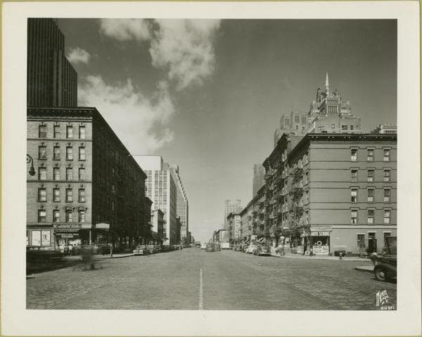 Second Avenue - 40th Street looking north, 1946-04-10