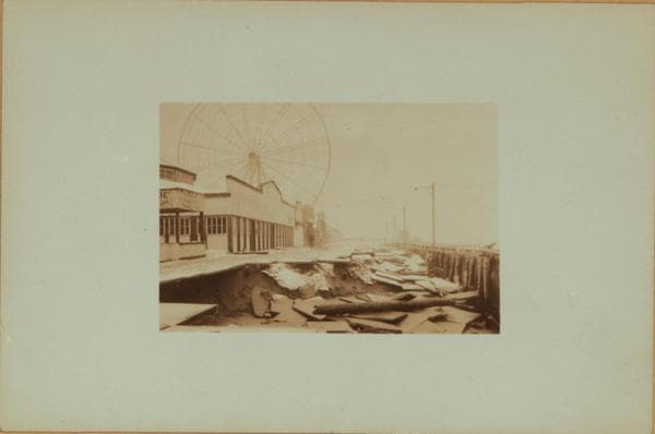 Staten Island - Midland Beach - [Boardwalk near Mapleton Avenue.], 1927–1935