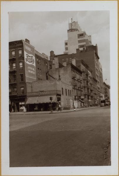 Manhattan: 9th Avenue - 52nd Street (West), 1942
