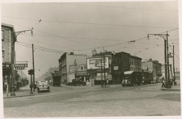 Centre Street - Hamilton Avenue looking west, 1940-07-26
