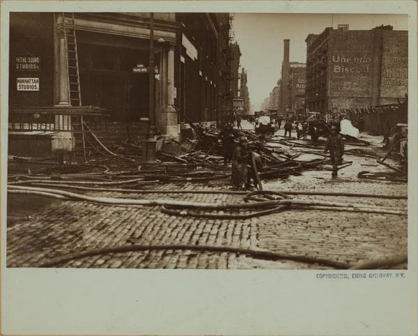 Fires, accidents and tragedies - [Fire in the Pathe Talking Picture Studio.], 1929