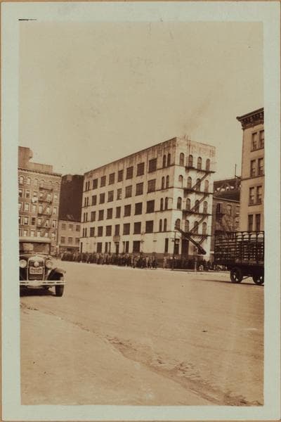 Manhattan: Market Slip - Cherry Street, 1932