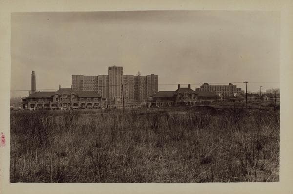 Queens: Parsons Boulevard - Goethals Avenue, 1927–1932