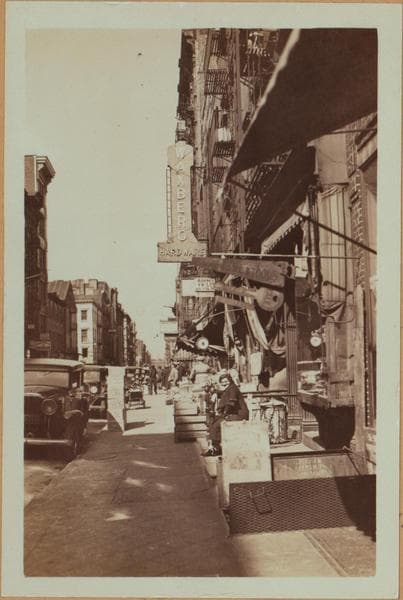 Manhattan: Ludlow Street - Hester Street