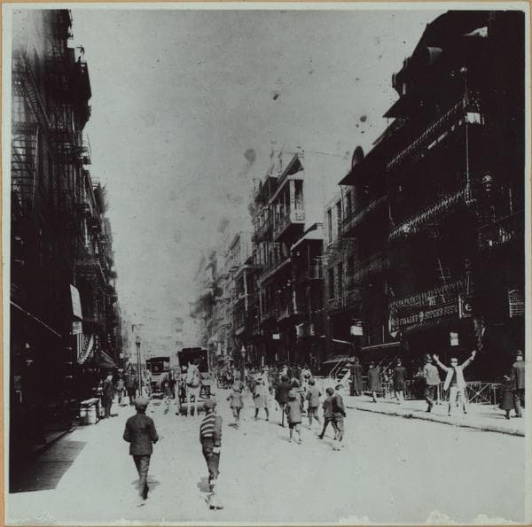 Manhattan: Mott Street - Bayard Street, 1895