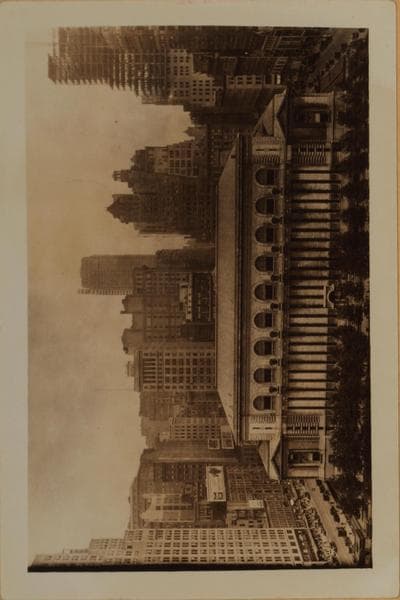 Manhattan: 5th Avenue - 40th Street, 1928–1930
