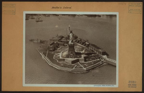 Islands - Bedloe's Island - [Statue of Liberty - The Narrows, New York Bay.], 1930