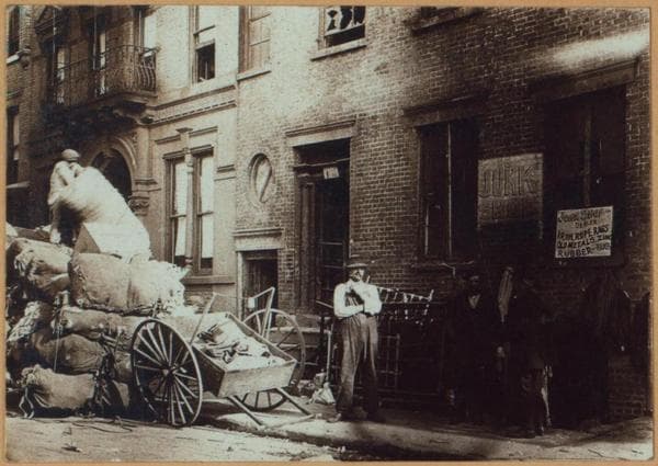 Manhattan: Morton Street - Bedford Street, 1915–1933