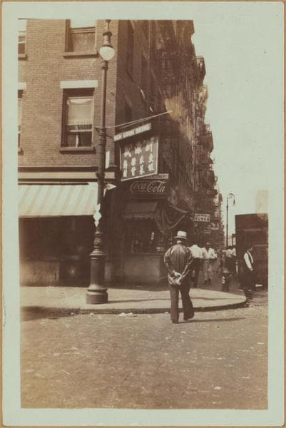 Manhattan: Mott Street - Bayard Street, 1933