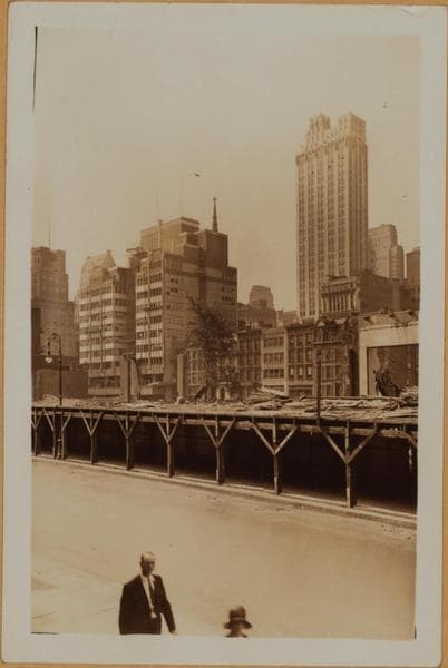 Manhattan: 50th Street - 5th Avenue, 1931
