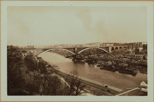 Bridges - Washington Bridge - [View of the bridge from 175th Street and Amsterdam Avenue - High Bridge.], 1934