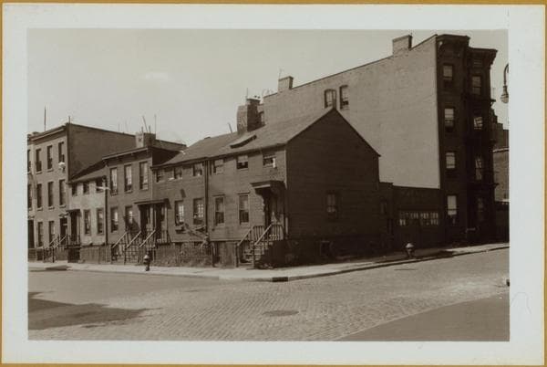 Brooklyn: Wyckoff St. - Bond St.