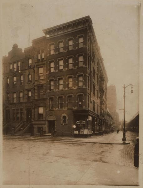 Manhattan: Columbus Avenue - 68th Street (West), 1911