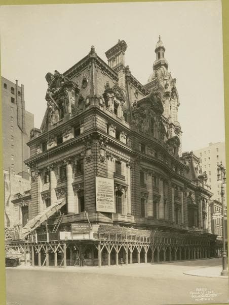 Fifth Avenue #960 - 77th Street, 1927-04-12
