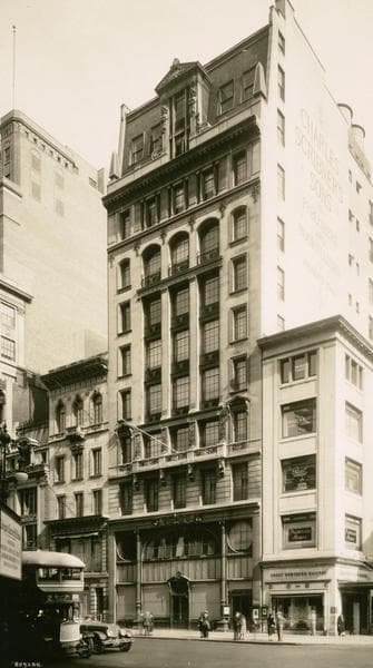 597 Fifth Avenue - East 48 Street