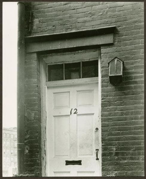 12 Minetta Street (Sixth Avenue - Bleecker Street)
