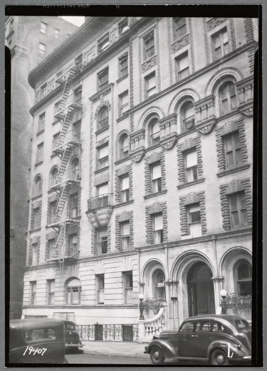 Beaux arts style apartment building; N.H. Magner Podiatrist, M. Gordin DDS: 2852 Broadway-W 110 St-W111 St?, Manhattan, 1938