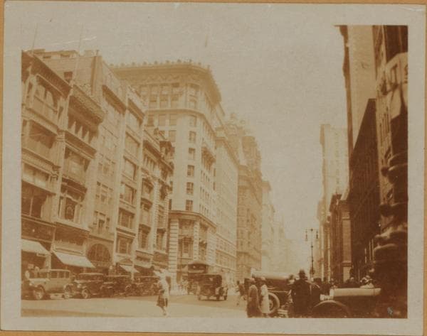 Manhattan: 5th Avenue - 31st Street, 1929