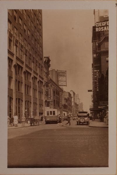 Manhattan: 41st Street - 7th Avenue, 1928–1935