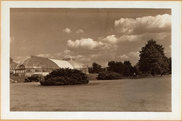Bronx: Bronx Park - Horticultural Building., 1938; 1938-05-12