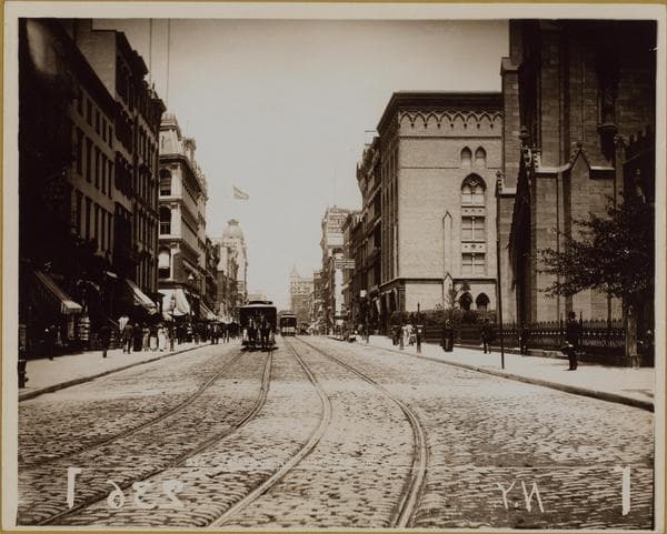 Manhattan: Broadway - 10th Street, 1945