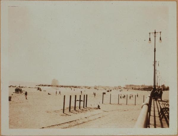 Islands - Coney Island - [Riegelmann boardwalk - Coney Island beach.], 1926