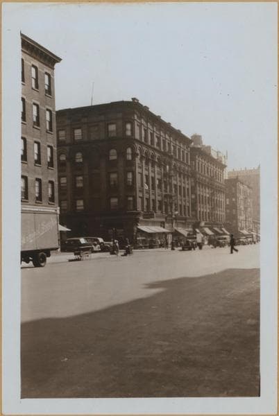 Manhattan: Columbus Avenue - 69th Street (West), 1941