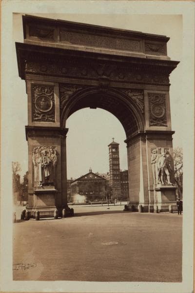 Manhattan: Washington Square - 5th Avenue, 1933