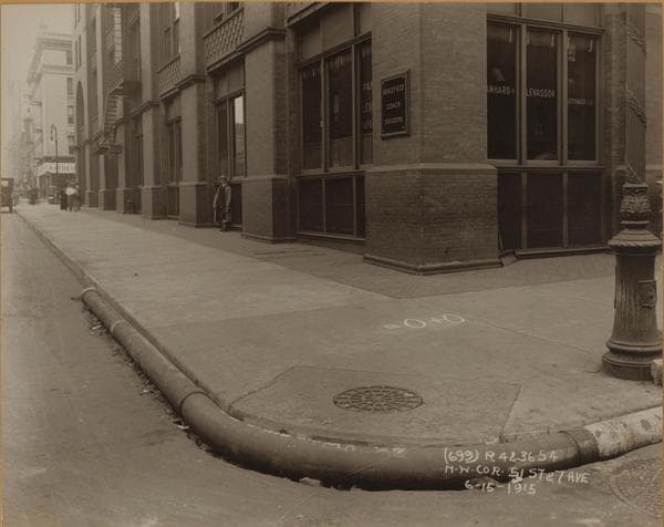 Manhattan: 51st Street (West) - 7th Avenue, 1915