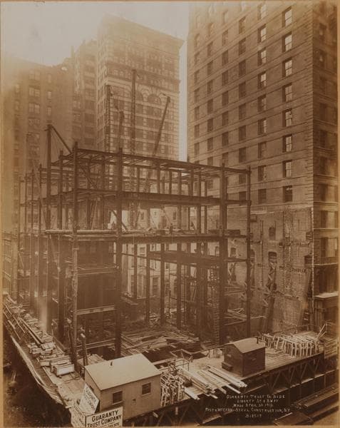 Manhattan: Broadway - Liberty Street, 1912