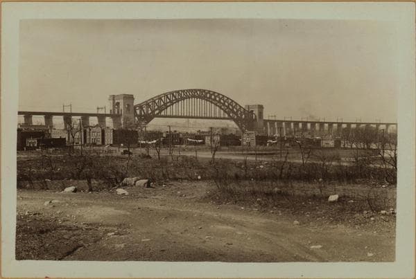 Bridges - Hell Gate Bridge - [Ancient homestead as seen from Queens.], 1932
