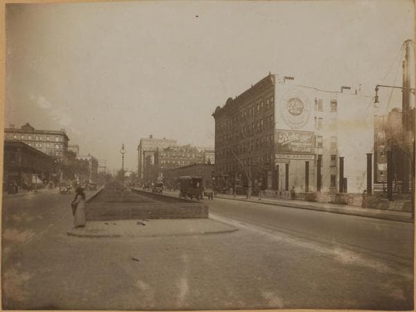Manhattan: Broadway - 81st Street, 1910
