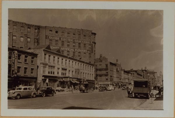 Manhattan: 6th Avenue - 10th Street (West), 1939