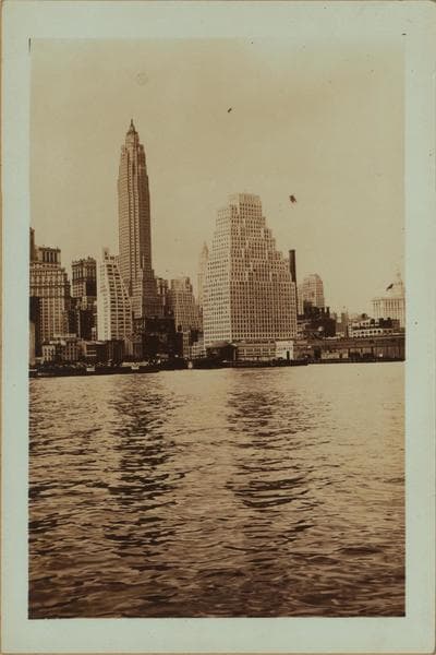 East River - Shore and skyline - South Ferry - Williamsburg Bridge - [60 Wall Street Tower - American Sugar Refining Company.], 1937
