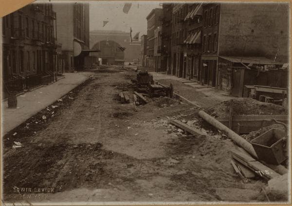 Manhattan: 46th Street - 11th Avenue, 1918–1920