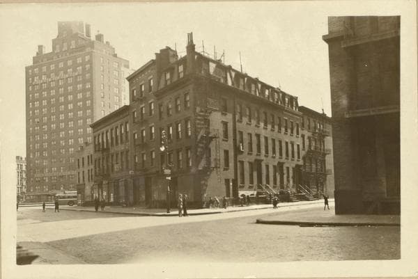 Manhattan: 13th Street - 4th Street, 1933