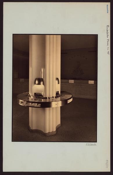 Manhattan: Rockefeller Plaza - Banks