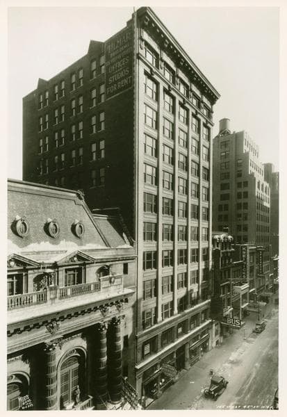 145 West 45th Street (Sixth Avenue - Seventh Avenue)