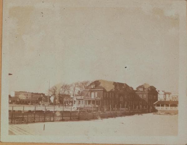 Islands - Coney Island - [Riegelmann boardwalk - Sea Breeze Mansion.], 1924–1925