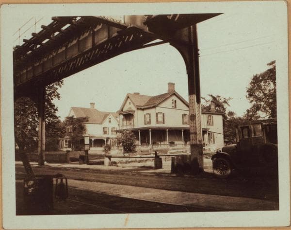 Queens: Jamaica Avenue - 149th Street, 1923–1925