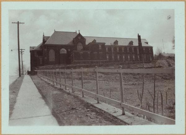 Richmond: Austin Place - Victory Boulevard, 1940