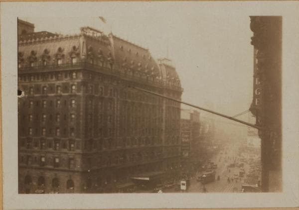 Manhattan: Broadway - 42nd Street (West), 1926–1929