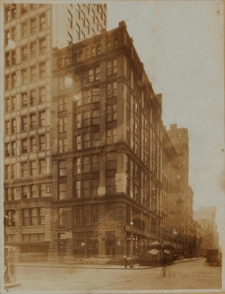 Manhattan: 4th Avenue - 18th Street, 1913